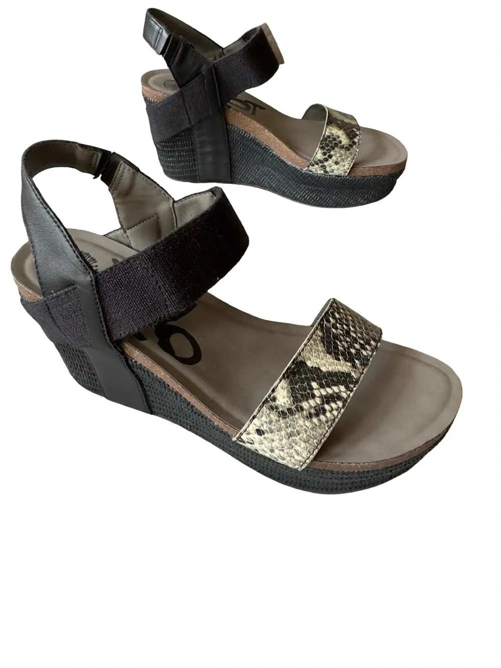 OTBT - 'Bushnell' Wedge Sandals women's Black Straps and Snake-Print - SZ 11